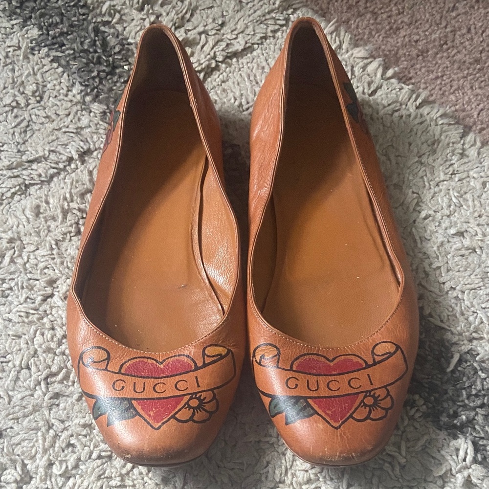 Gucci Brown Leather Heart Motif Ballet Flats - Picture 3 of 5